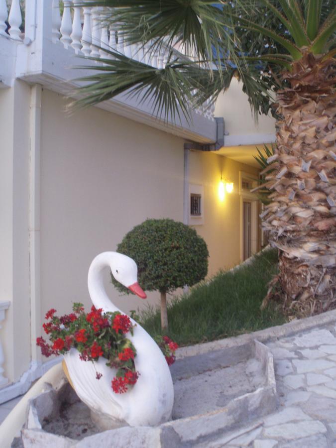 Ionion Star Hotel Tholon Exterior photo