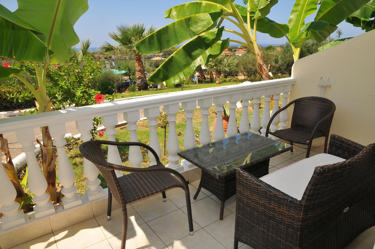 Ionion Star Hotel Tholon Exterior photo
